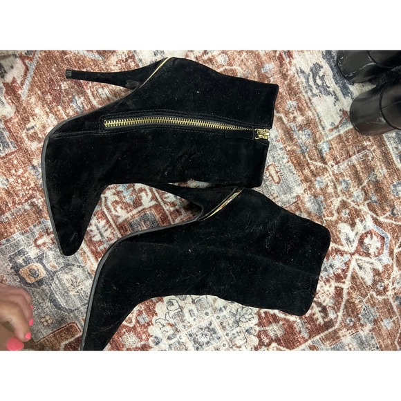Anne Michelle Shoes - Black Suede Ankle Boots‎ with Gold Zipper Detail Size 6.5 Stiletto Heels